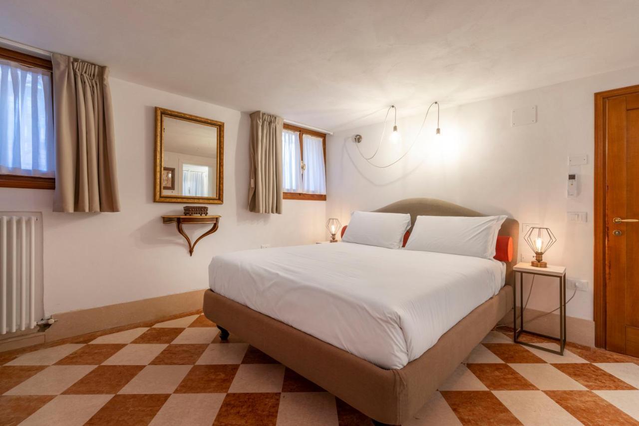 San Silvestro House Lägenhet Venedig Exteriör bild