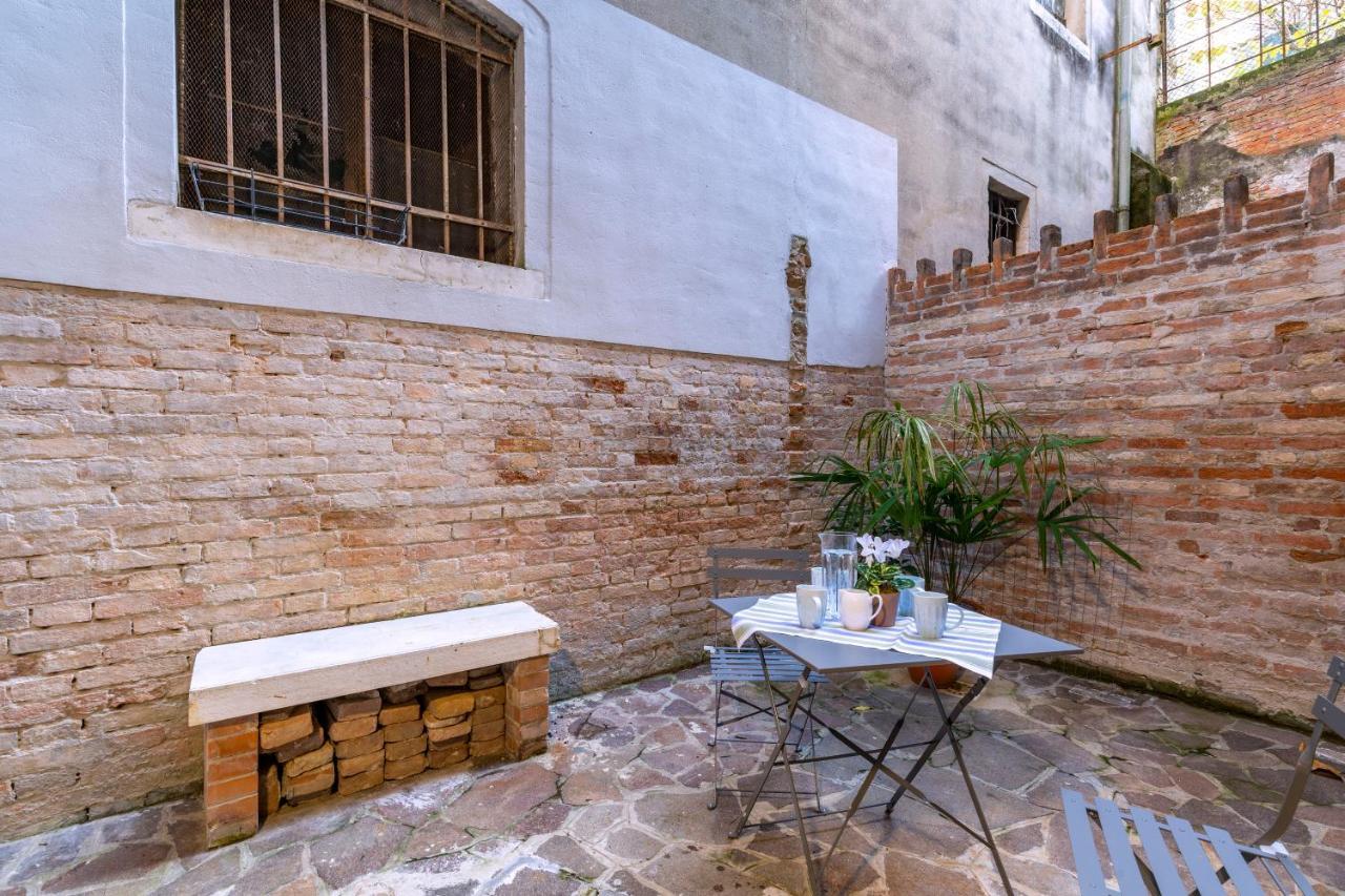 San Silvestro House Lägenhet Venedig Exteriör bild