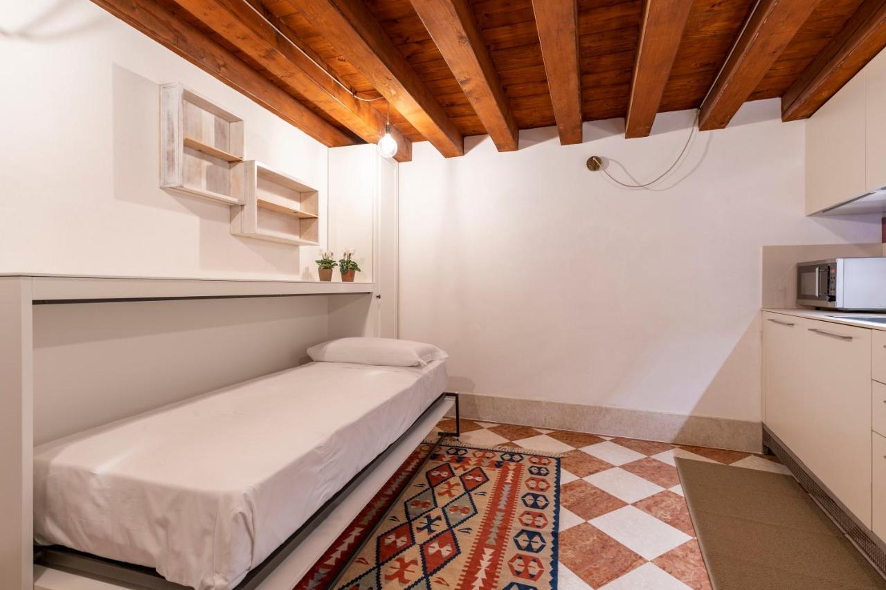 San Silvestro House Lägenhet Venedig Exteriör bild