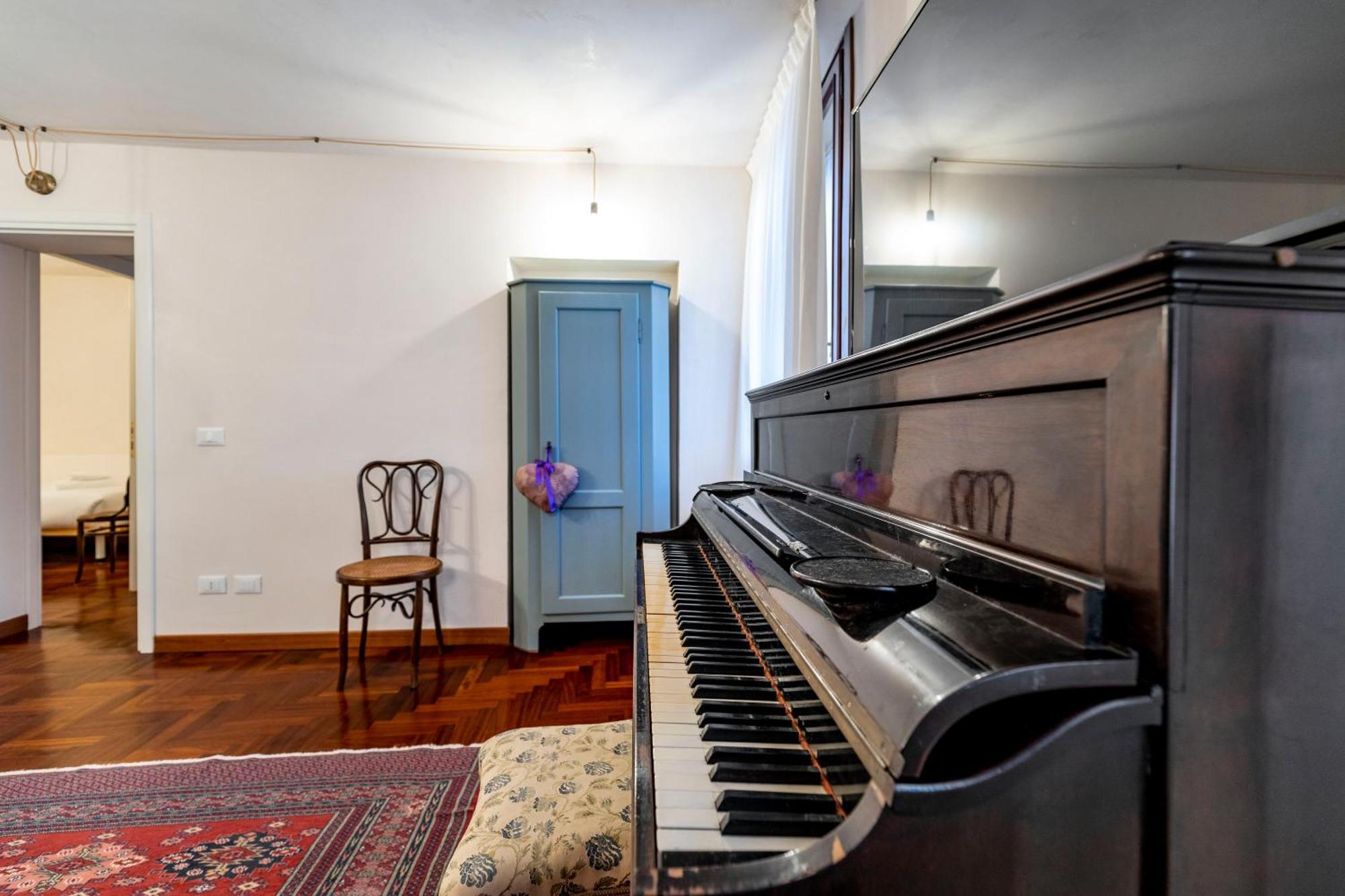 San Silvestro House Lägenhet Venedig Exteriör bild